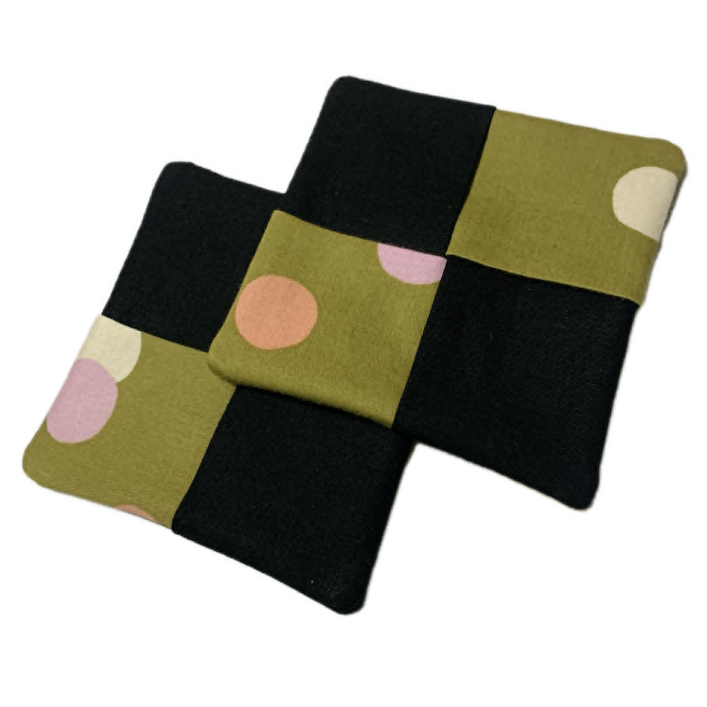 MUMMA WHOOPEE- SINGLE WINE GLASS SLIPPER/COASTERS- "Olive Spots"