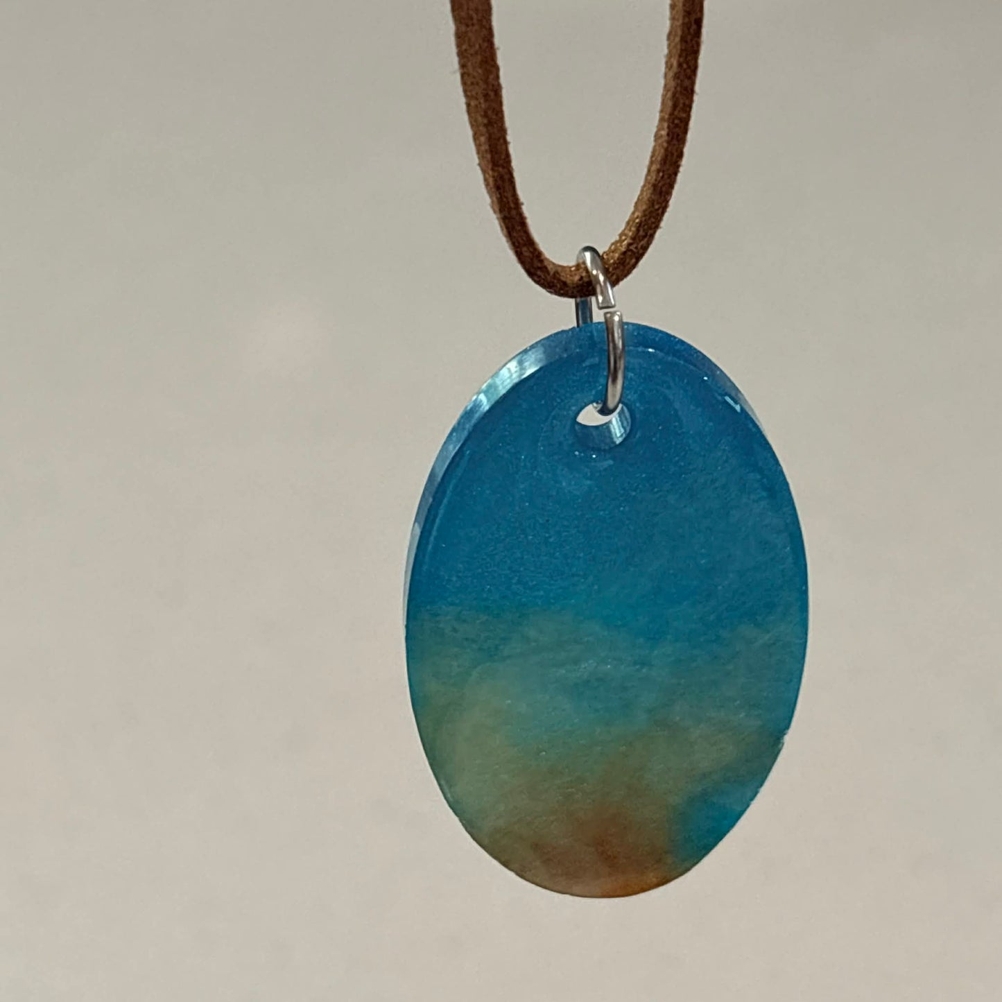 BRENDA STONE ART - Oval Ocean Pendant Suede 1
