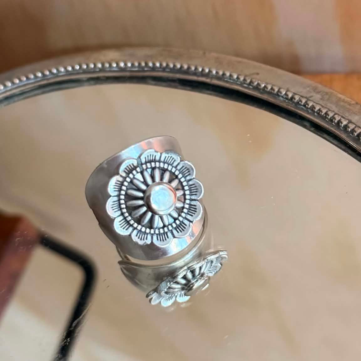 MOLLY MADE - 'Flower' Vintage Spoon Ring