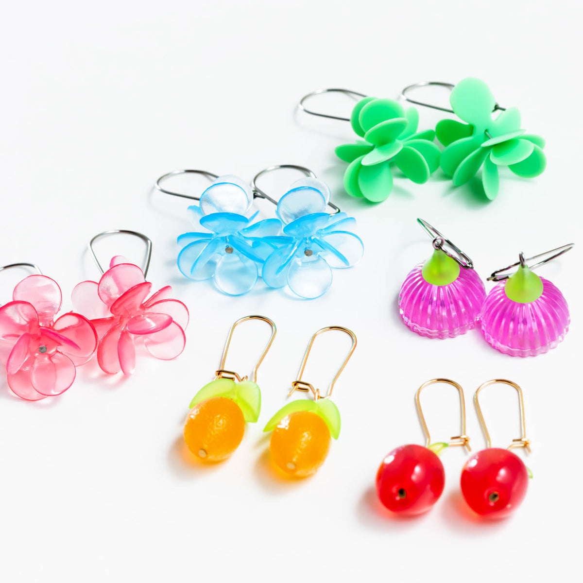 CLAIRE ISHINO- Light Blue Botanical Blossum Earrings