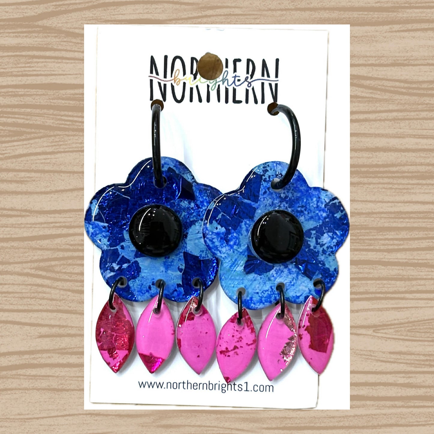 Northern Brights - Flower Huggies 1