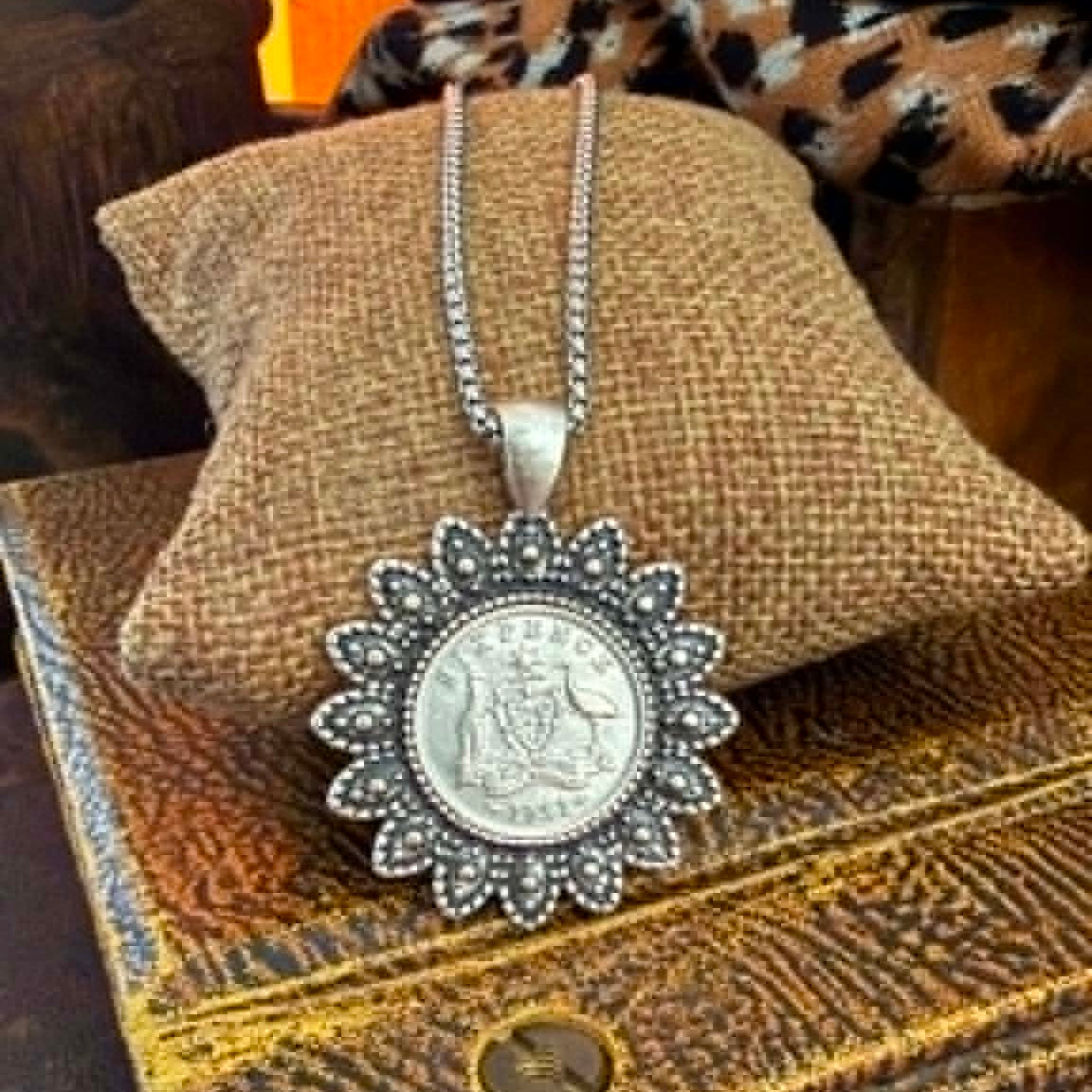 MOLLY MADE- 1963 Sixpence Floral Zamak Pendant Necklace