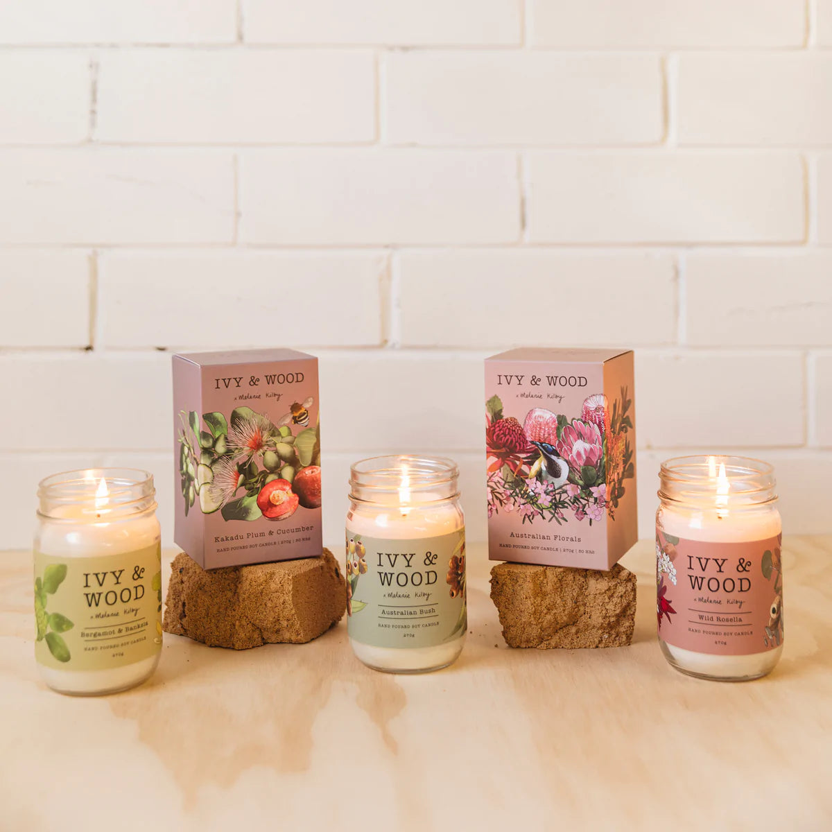IVY & WOOD - Kakadu Plum & Cucumber Scented Candle - 'Australiana' Collection