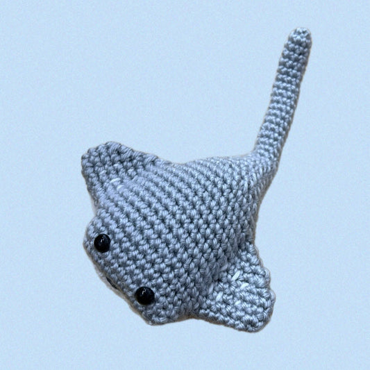 BEAKNITS- CROCHETED RAYS - light grey