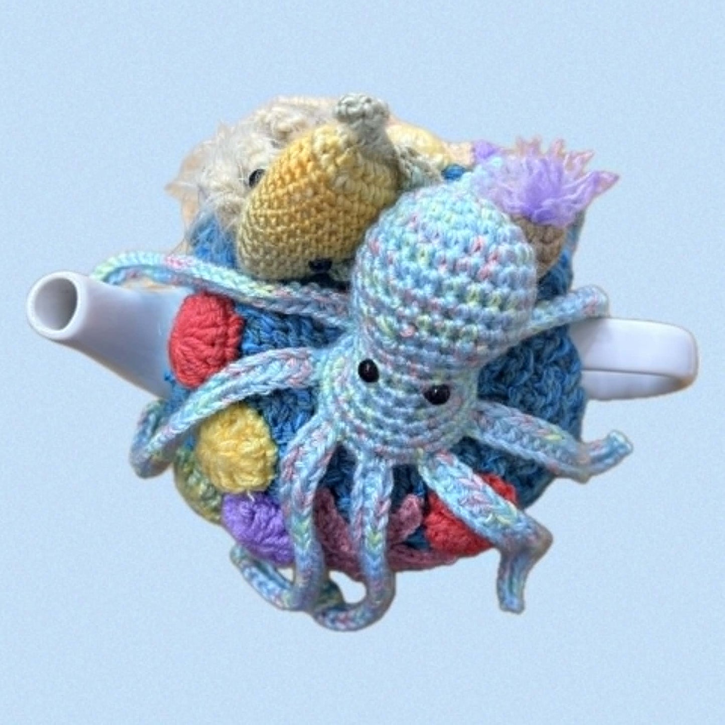 BEAKNITS- CROCHET TEA COSY- OCTOPUS’ GARDEN 2