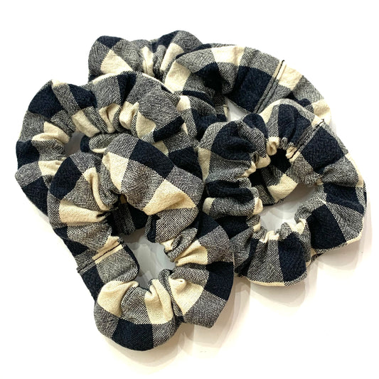 MUMMA WHOOPEE - "Black Check" REGULAR SCRUNCHIES