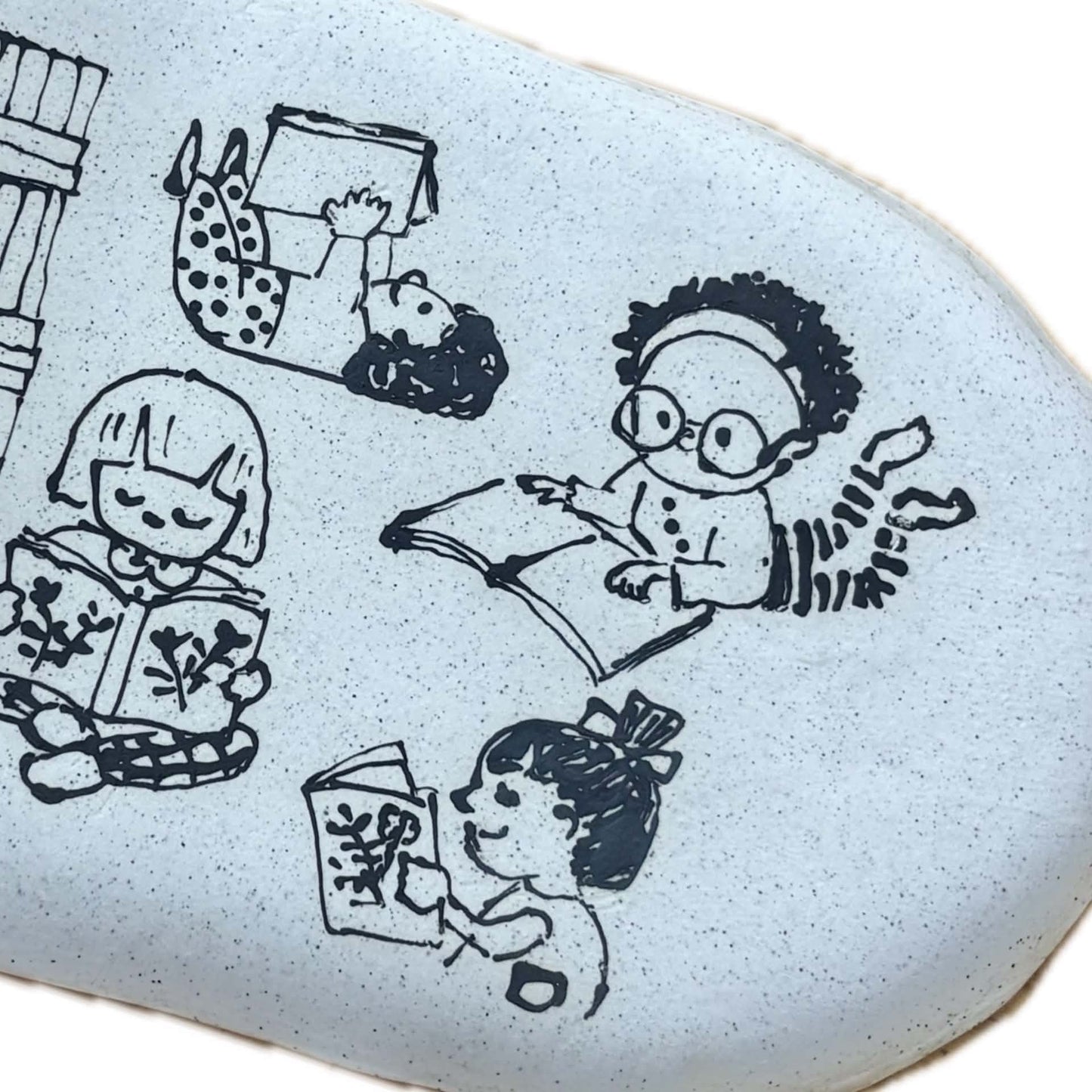 BELOVED POTTERY - Drawing Plate - Travelling Book Shop
