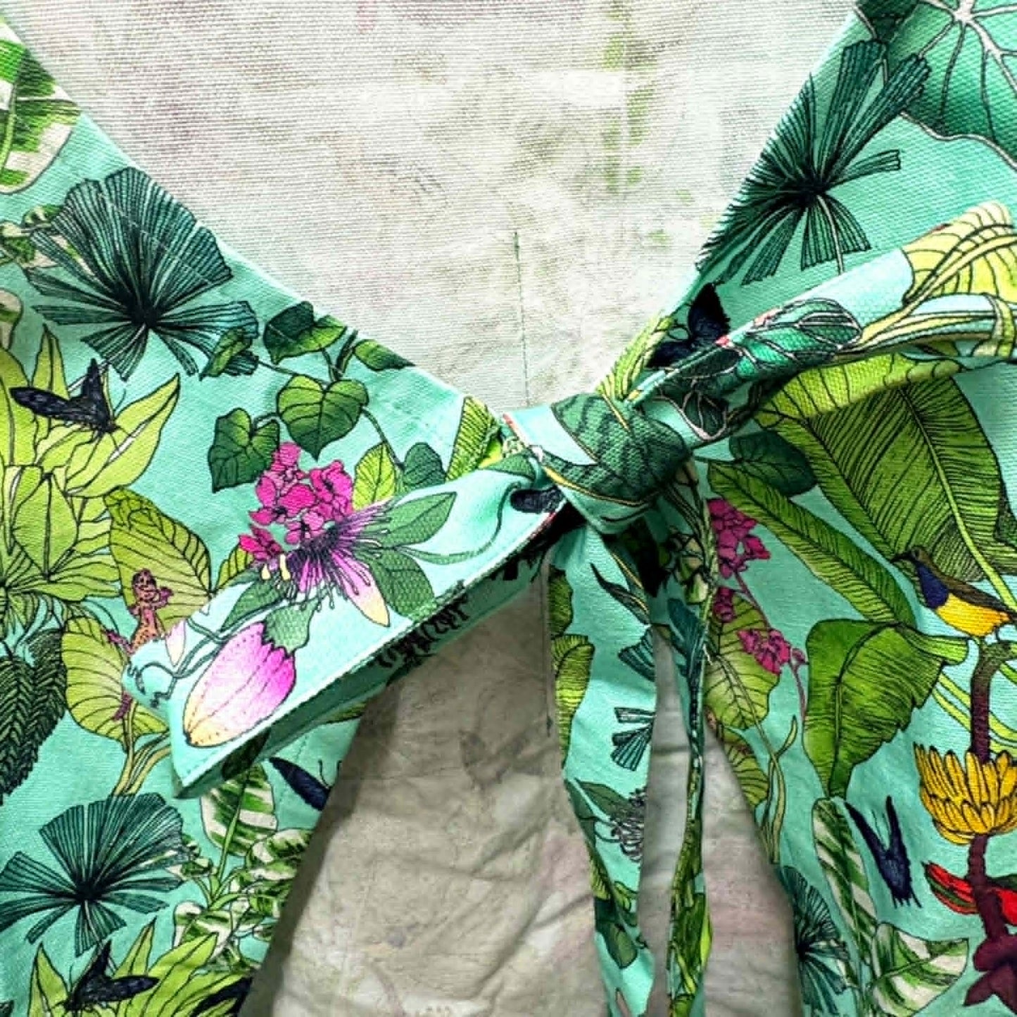 THE SCENIC ROUTE - "CASSOWARY"- Cotton Art Apron
