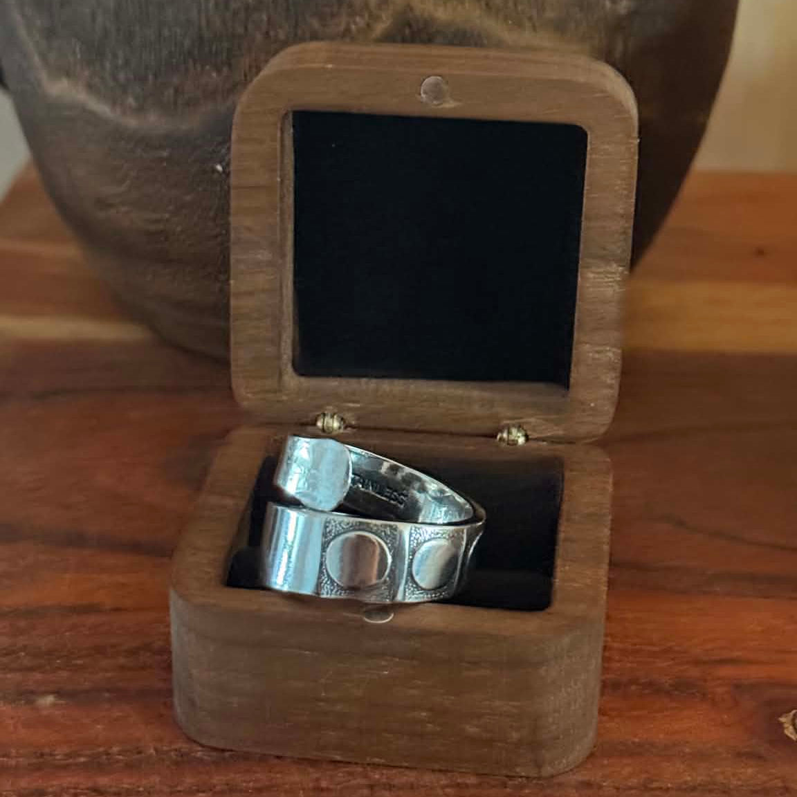 MOLLY MADE - Grosvenor Spoon Handle Wrap Ring