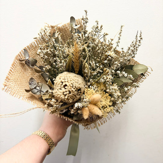 BEAUTIFUL POSY - Preserved Flower Posies Natural Cream/Whites