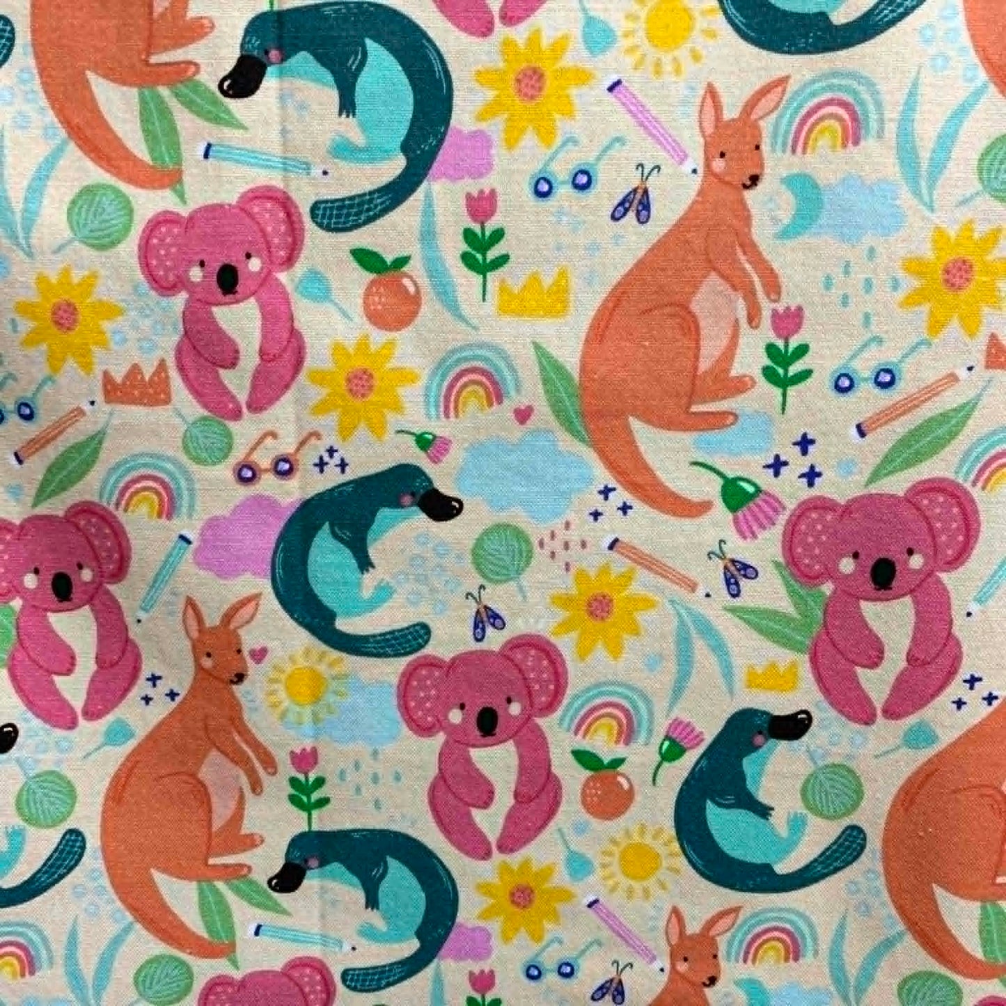 MUMMA WHOOPEE - "AUSSIE ANIMAL MIXUP" Apron (Christie Williams)
