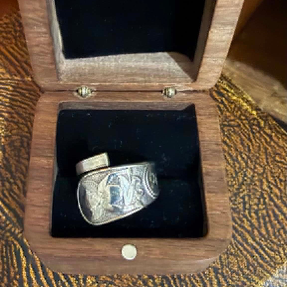 MOLLY MADE -1930s Pixie Pitcher Wrap Ring