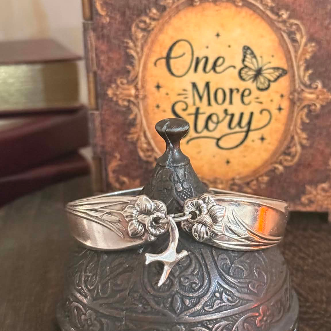 MOLLY MADE- Vintage 'Daffodil' Silverware Bracelet