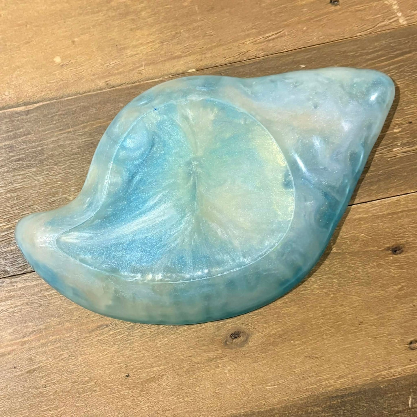 BRENDA STONE ART - Large Shell Resin Tray 2