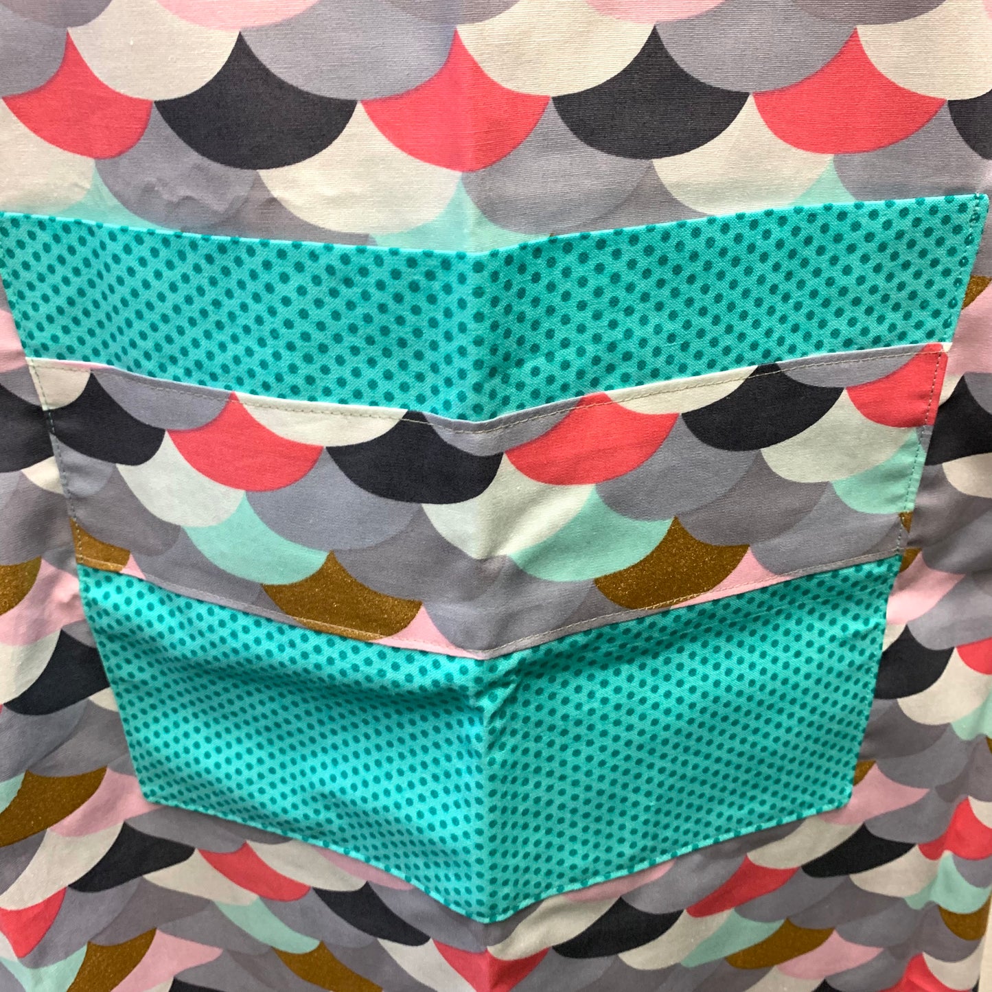 MUMMA WHOOPEE - "Scalloped" APRON
