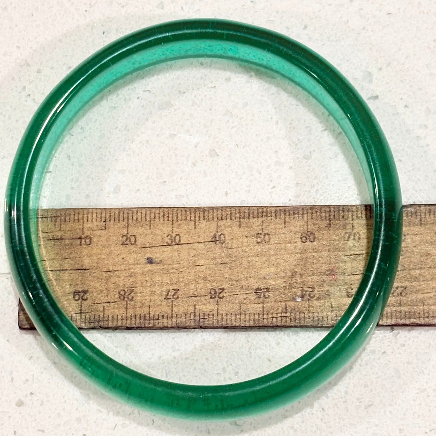 RAY BY DESIGN - Resin Bangle Green Glitter Round