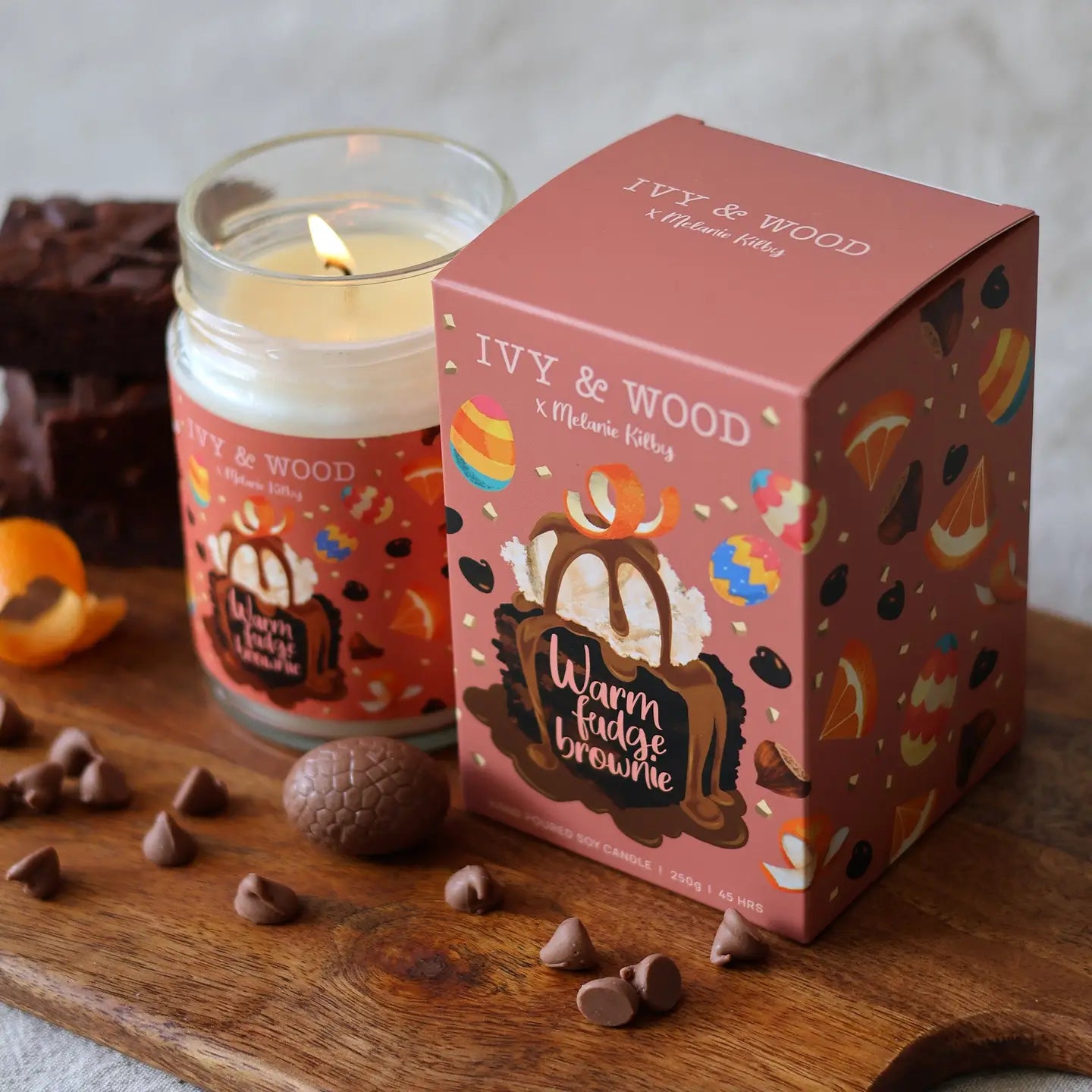 IVY & WOOD - "Warm Fudge Brownie" Limited Edition Easter Candle