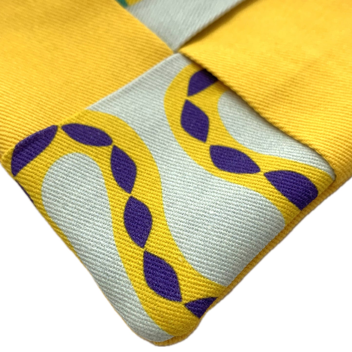 MUMMA WHOOPEE- SINGLE WINE GLASS SLIPPER/COASTERS- Funky Snakes with Yellow