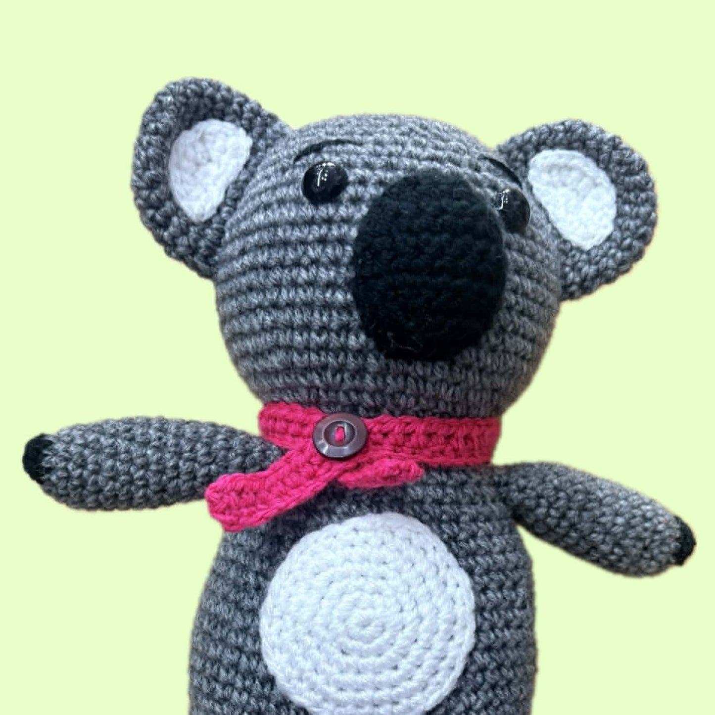 BEAKNITS- CROCHET KOALA WITH PINK SCARF