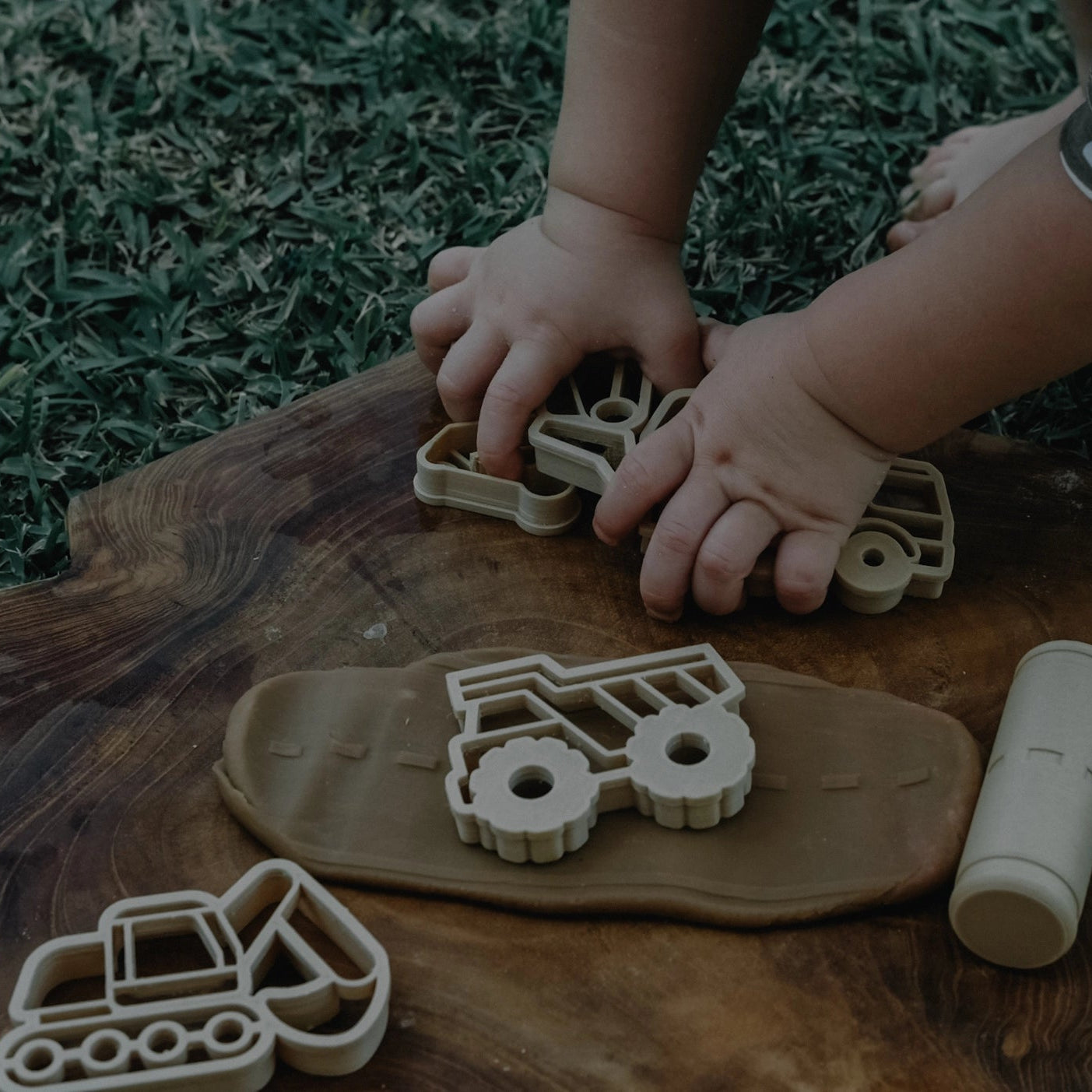 KINFOLK PANTRY- Construction Cutter Set - Eco Playdough/Cookie Tools