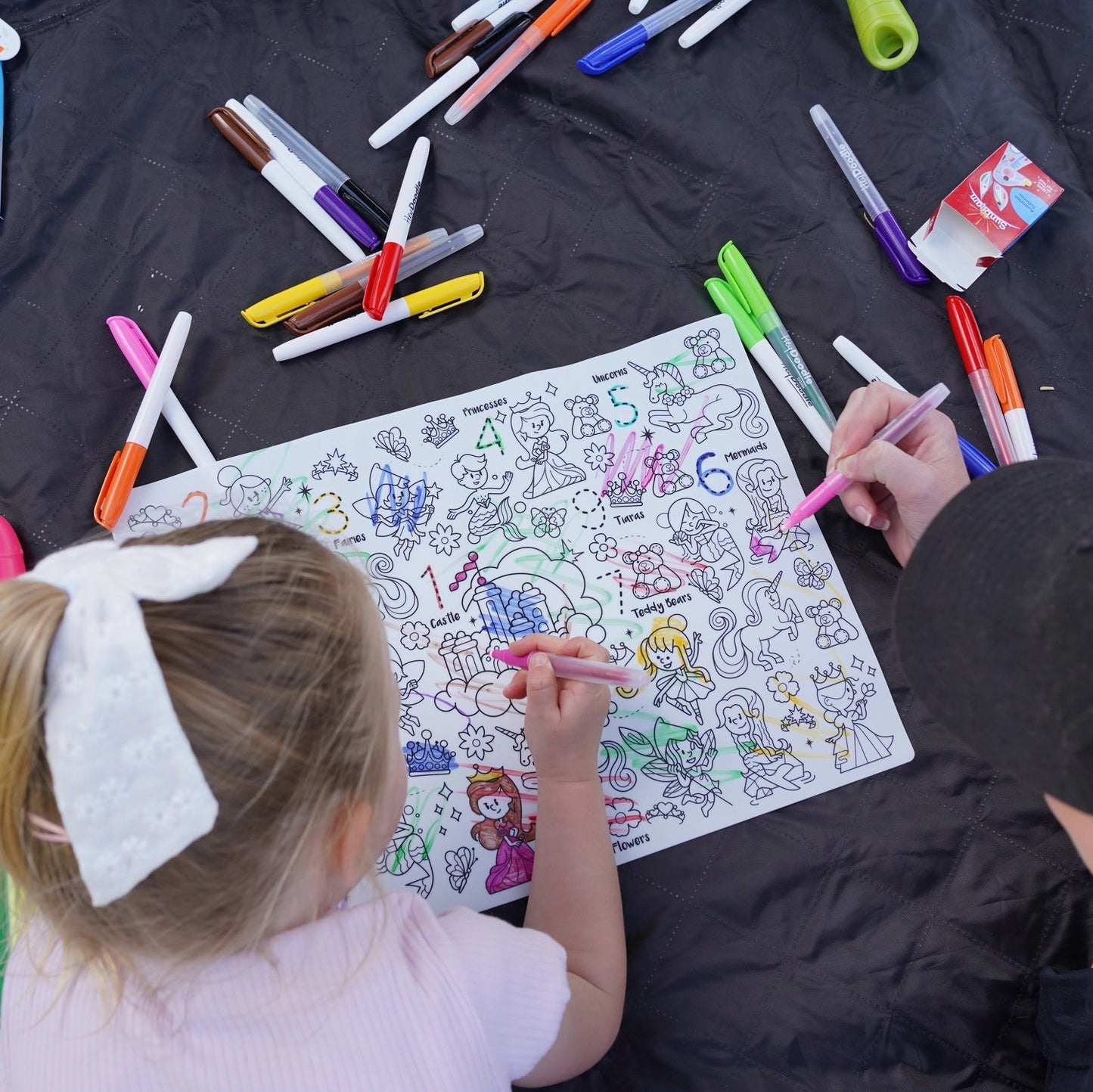 HEY DOODLE - SUGAR AND SPICE - Classic Colouring & Doodle Mat