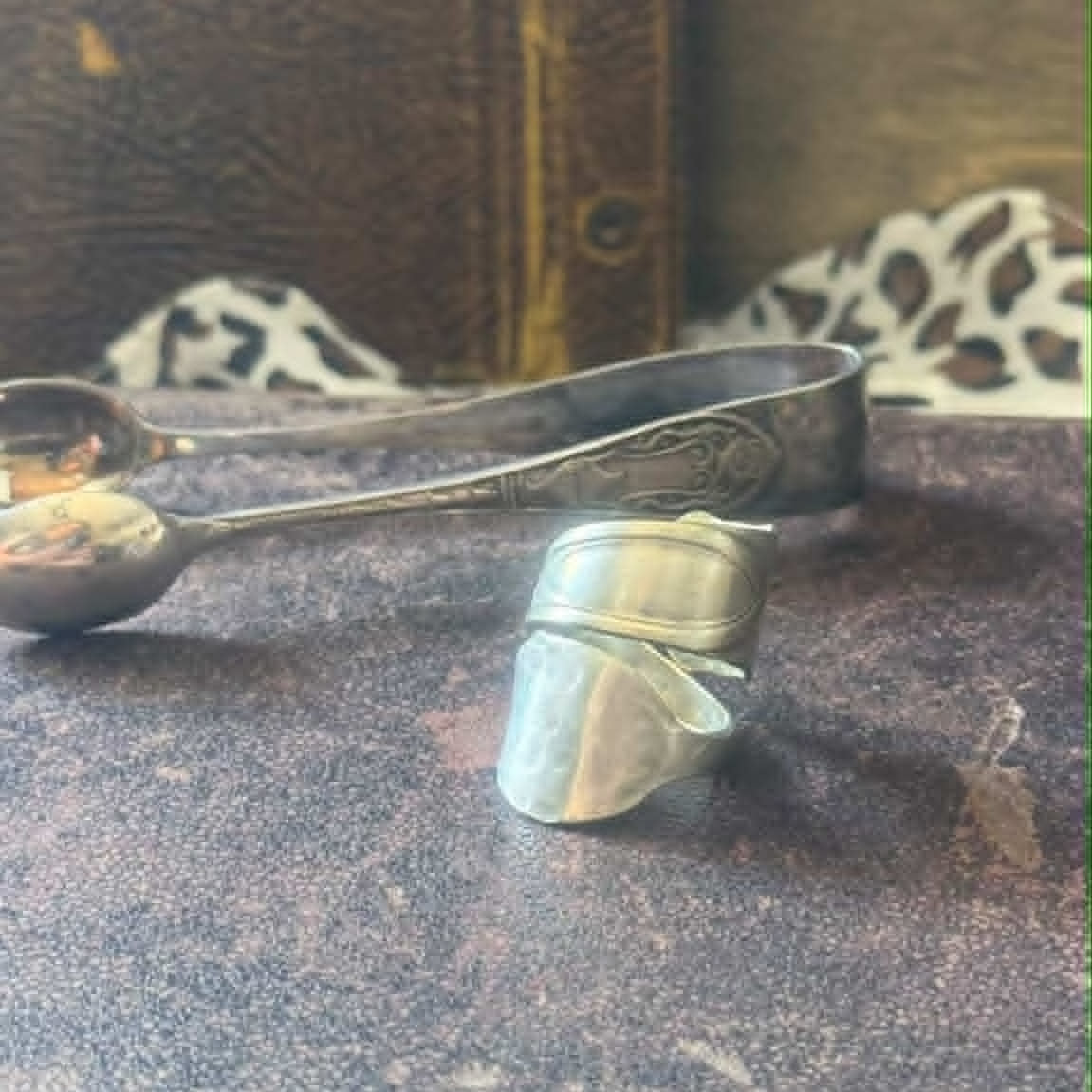 MOLLY MADE - Antique Sugar Nips Wrap Ring