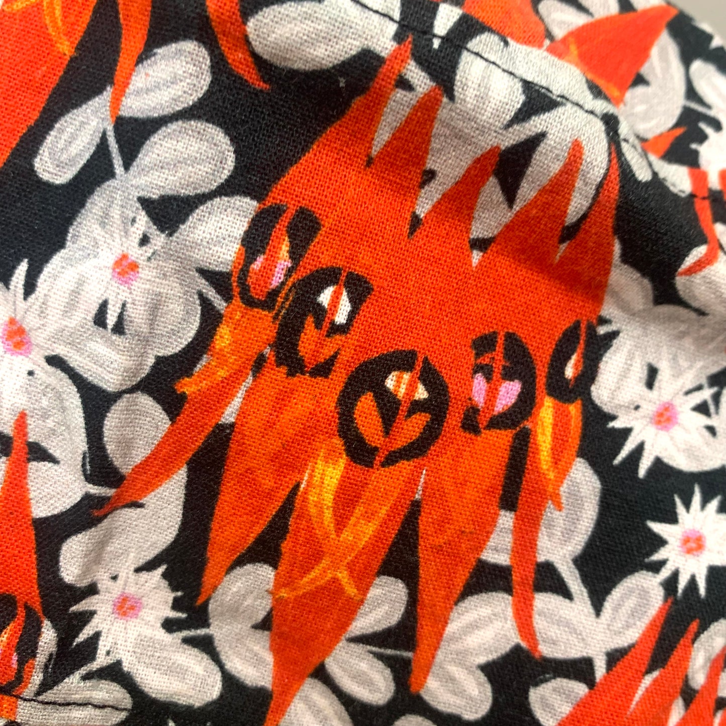 Teacups n Quilts - Sturts Desert Pea - Adult Size