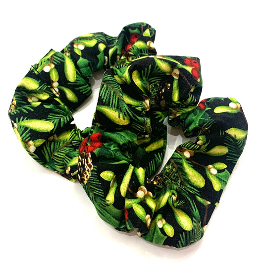 MUMMA WHOOPEE - Regular “Yuletide Greenery” SCRUNCHIE