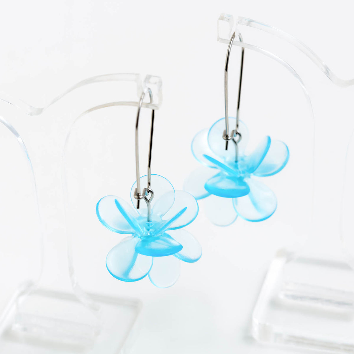 CLAIRE ISHINO- Light Blue Botanical Blossum Earrings