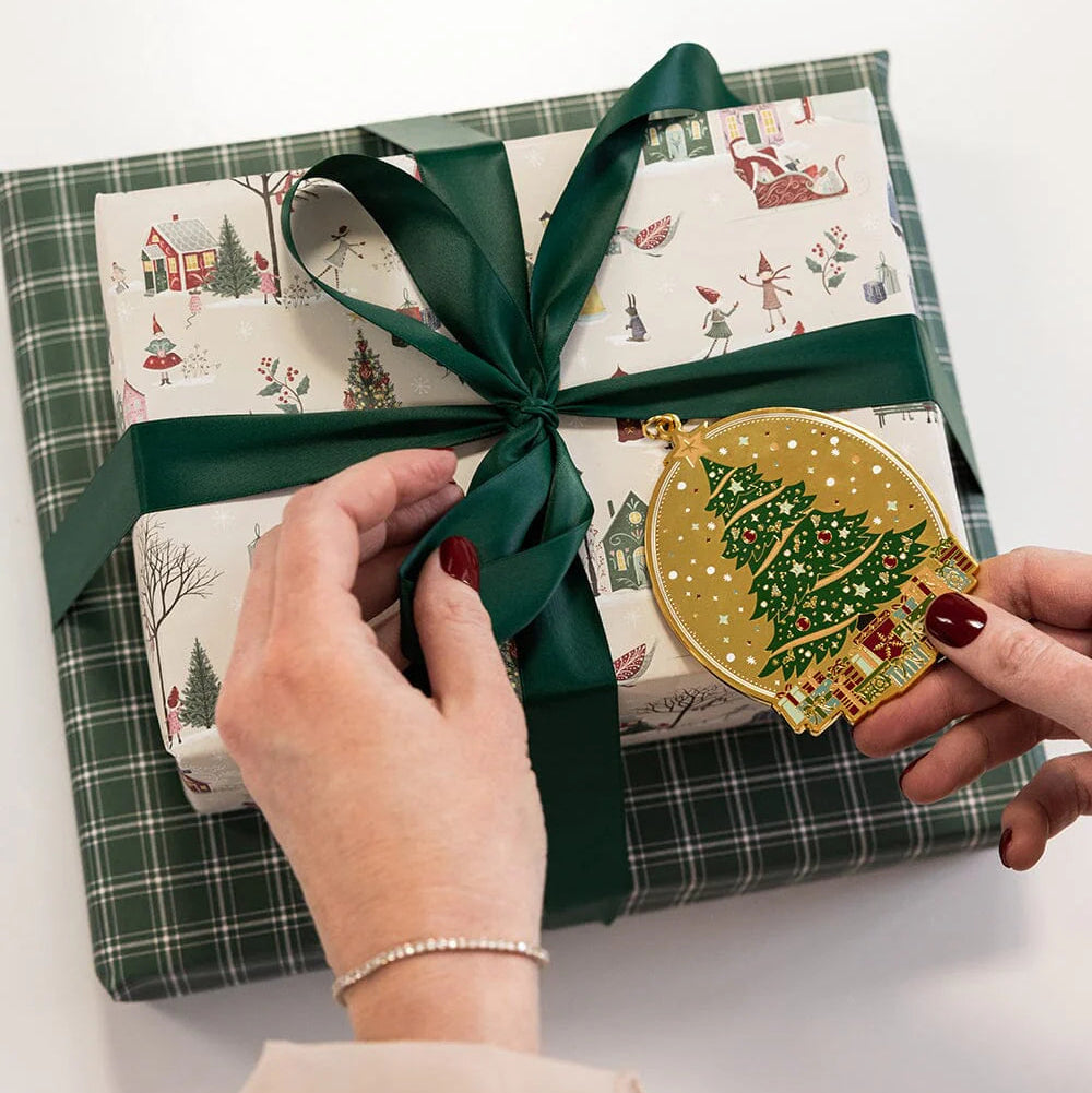 BESPOKE LETTERPRESS - Christmas Winter Wonderland / Spruce Tartan Double sided gift wrap