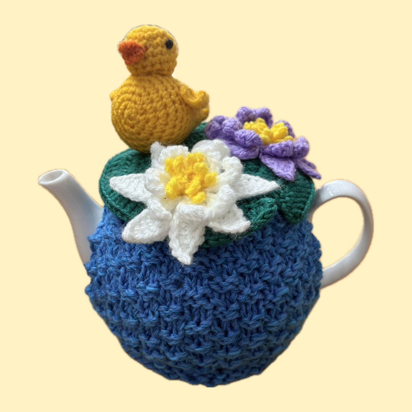 BEAKNITS- CROCHET TEA COSY - Ducky Pond