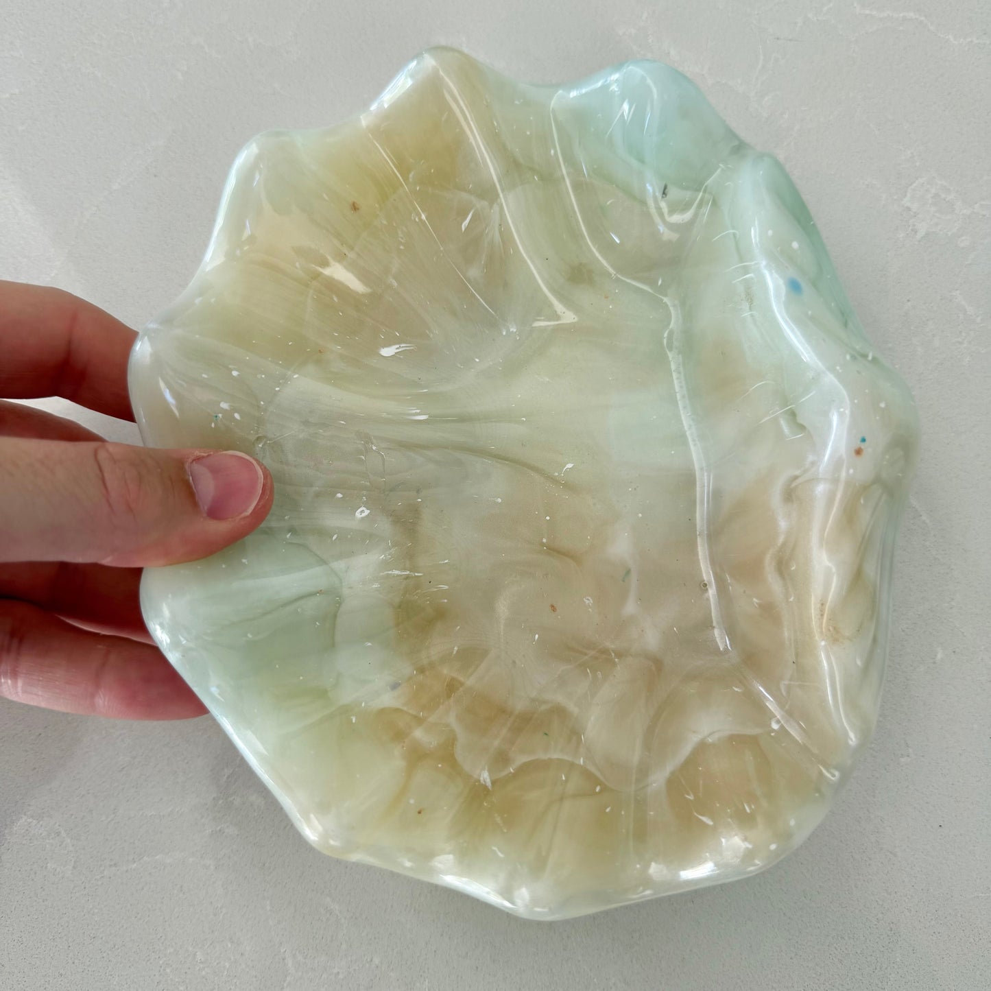 BRENDA STONE ART - Resin Conch Shell Large