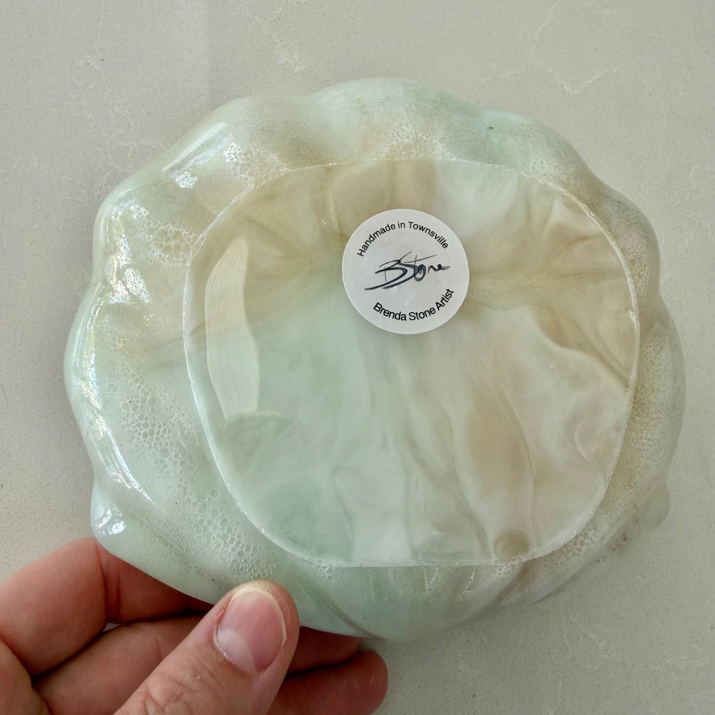 BRENDA STONE ART - Resin Conch Shell Large