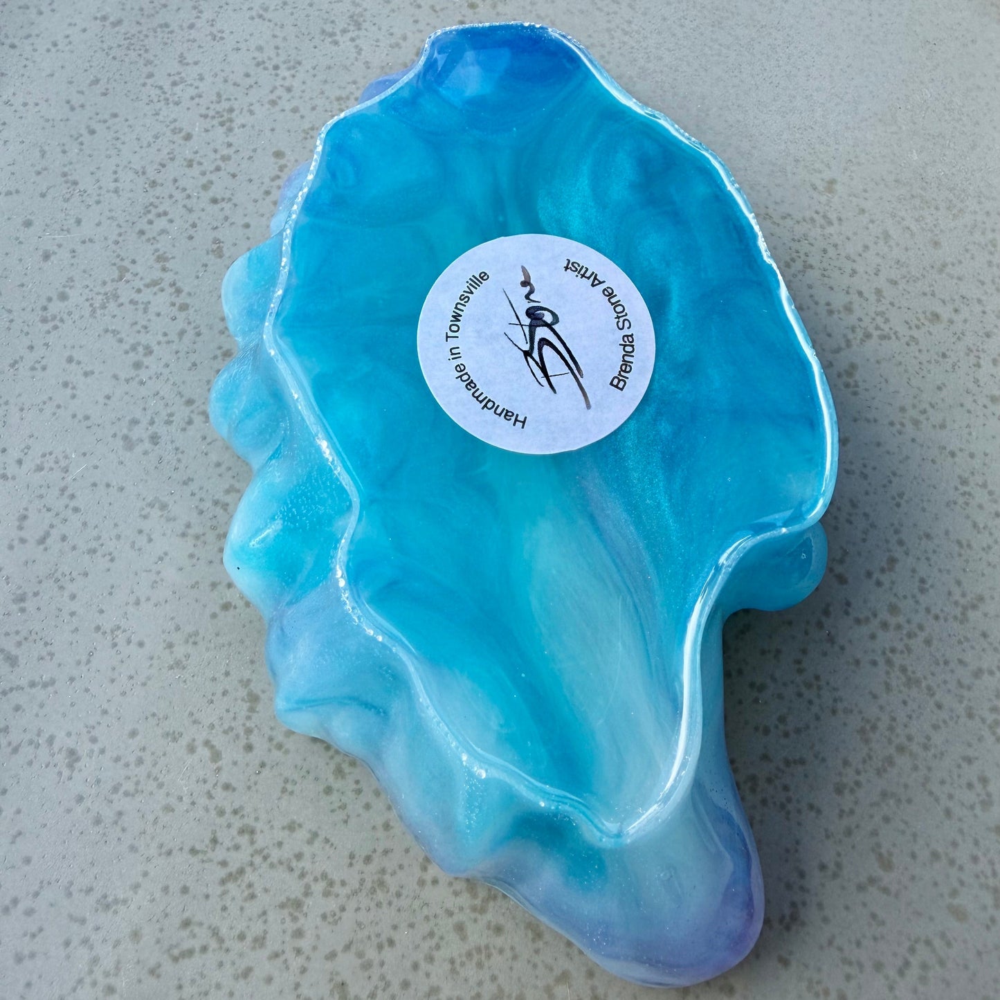 BRENDA STONE ART - Resin Shell Wave Dish