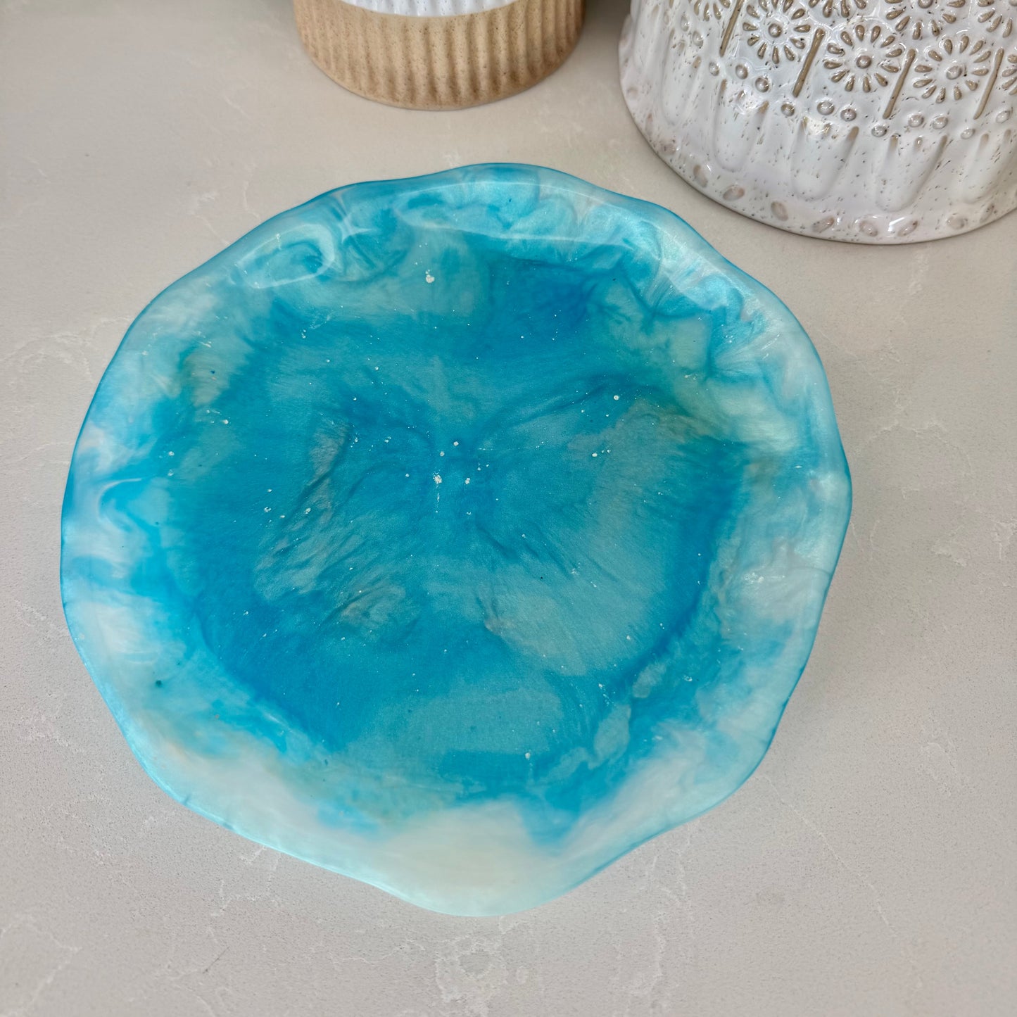 BRENDA STONE ART - Round Rockpool Resin Plate 5