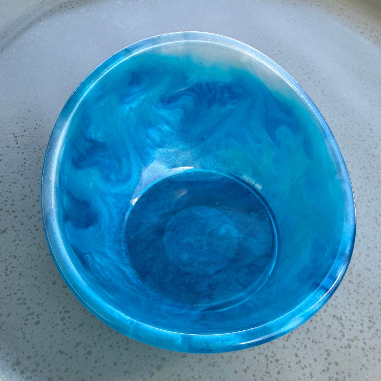 BRENDA STONE ART - Small Resin Scoop Bowl 1 Blues