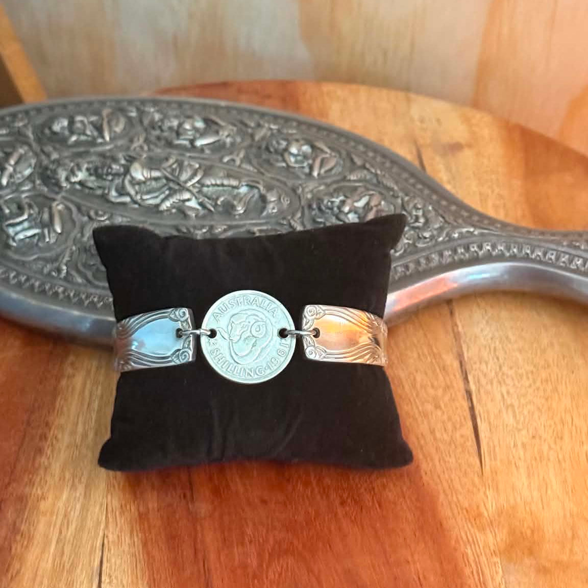 MOLLY MADE- Grosvenor 'Charm" Silverware Handle Bracelet