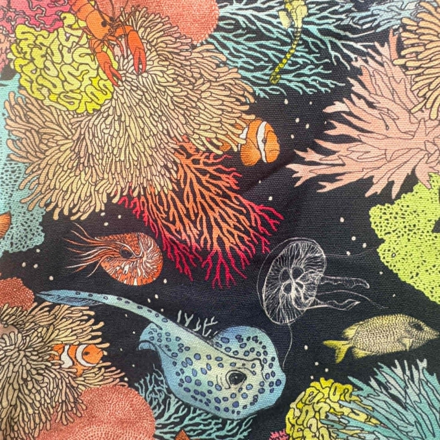 THE SCENIC ROUTE - "GREAT BARRIER REEF"- Cotton Art Apron