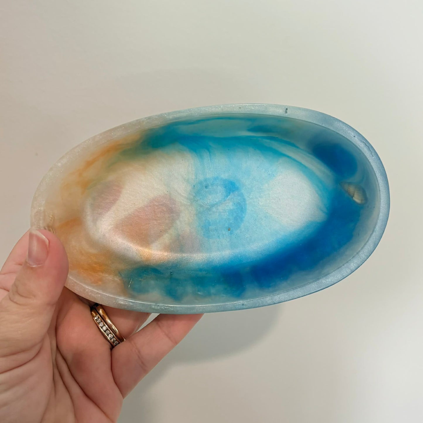 BRENDA STONE ART - Deep Dish Resin Tray 1