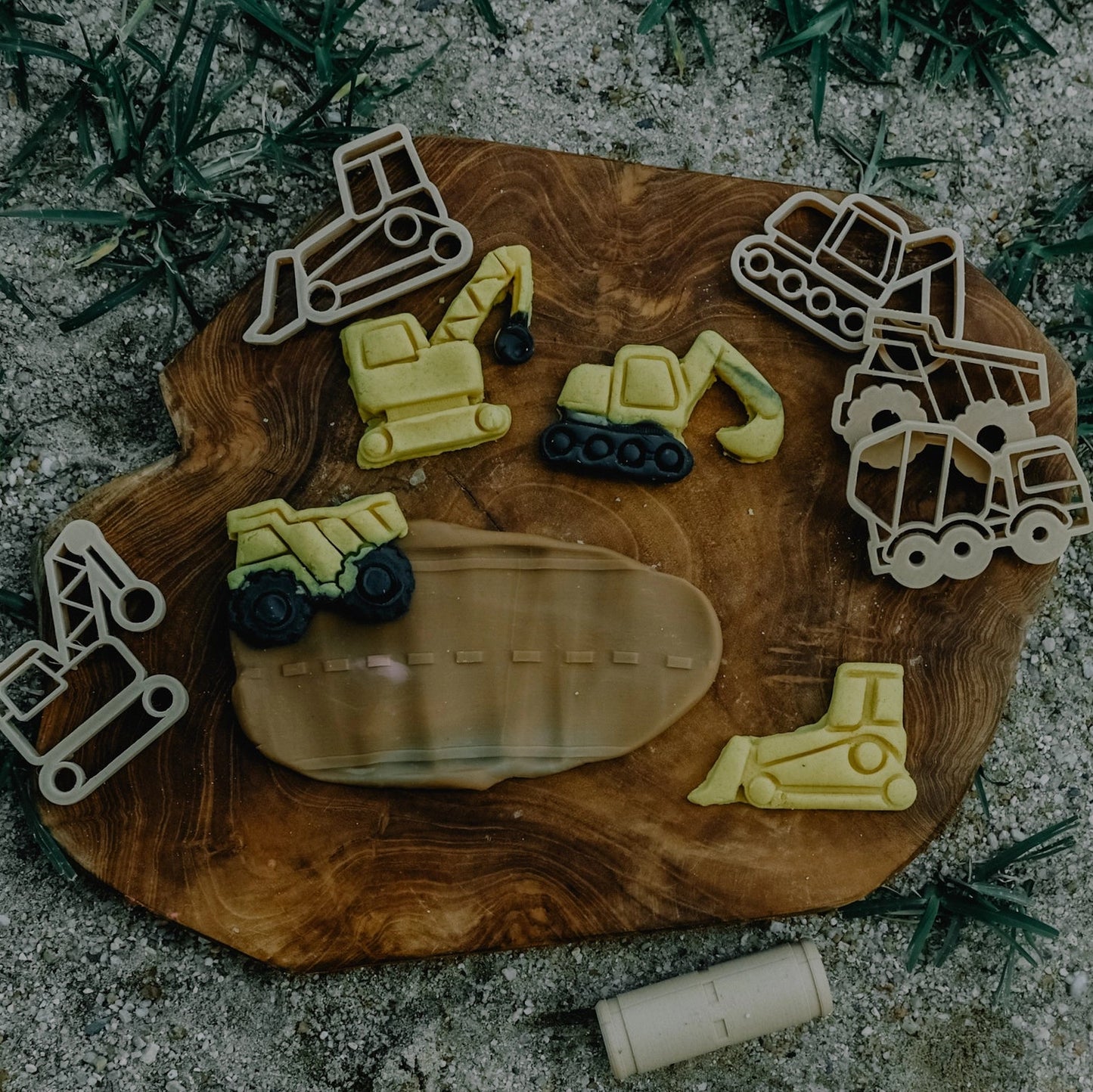 KINFOLK PANTRY- Construction Cutter Set - Eco Playdough/Cookie Tools