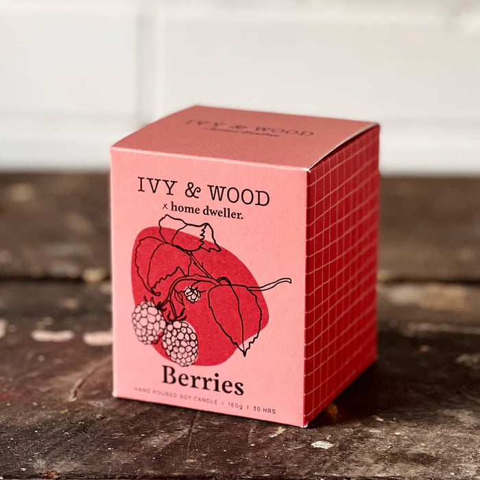 IVY & WOOD - Berries Scented Candle 'Homebody' Collection