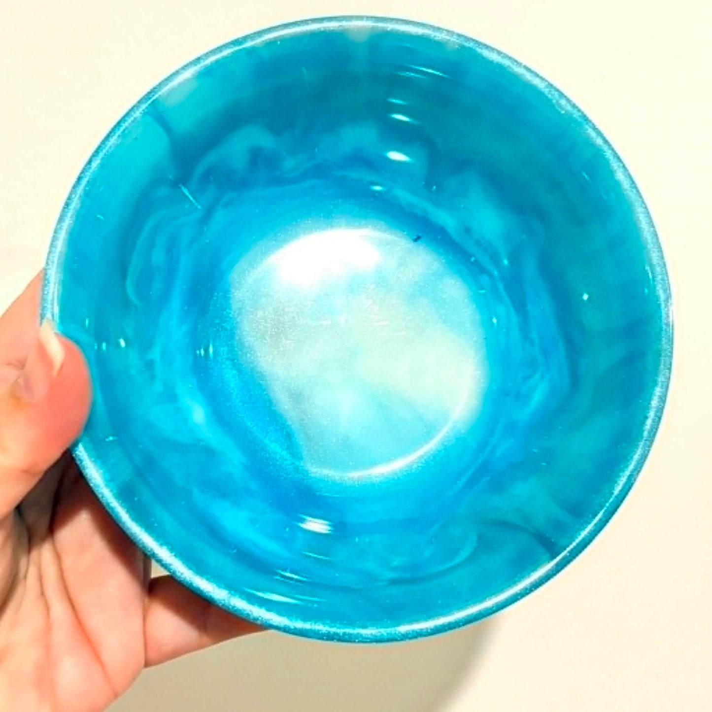 BRENDA STONE ART - Medium Resin Bowl Shallow