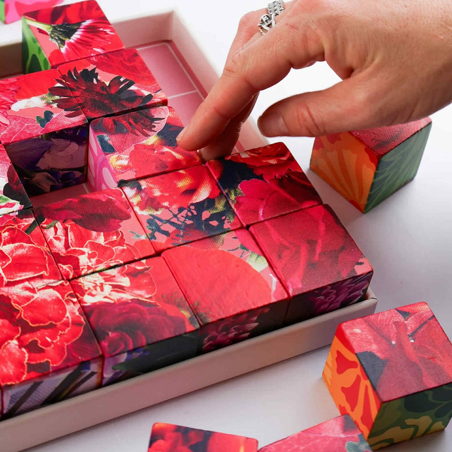 JOURNEY OF SOMETHING - ART BLOCKS - FLOWER JUNGLE
