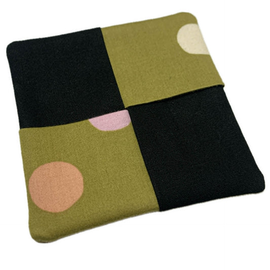 MUMMA WHOOPEE- SINGLE WINE GLASS SLIPPER/COASTERS- "Olive Spots"