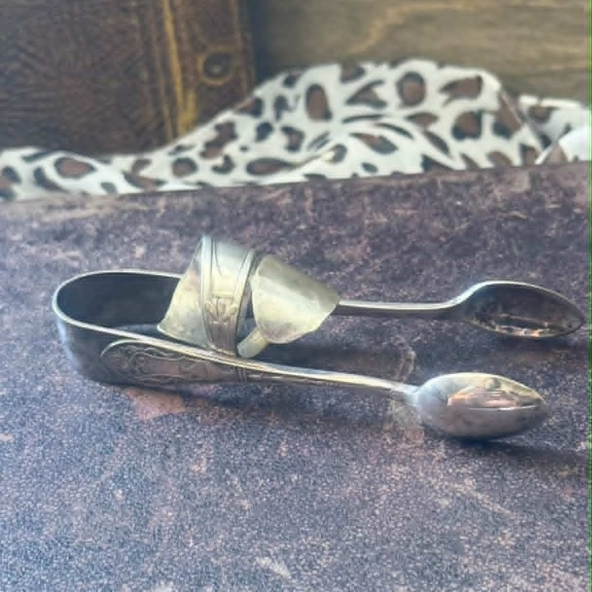 MOLLY MADE - Antique Sugar Nips Wrap Ring