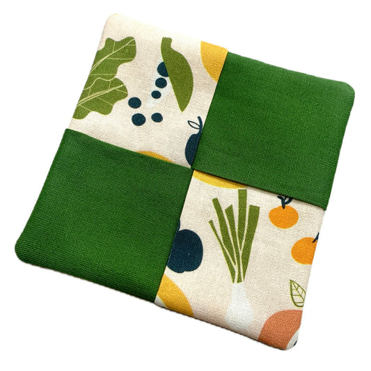 MUMMA WHOOPEE- SINGLE WINE GLASS SLIPPER/COASTERS- Fruit & Veges with Green
