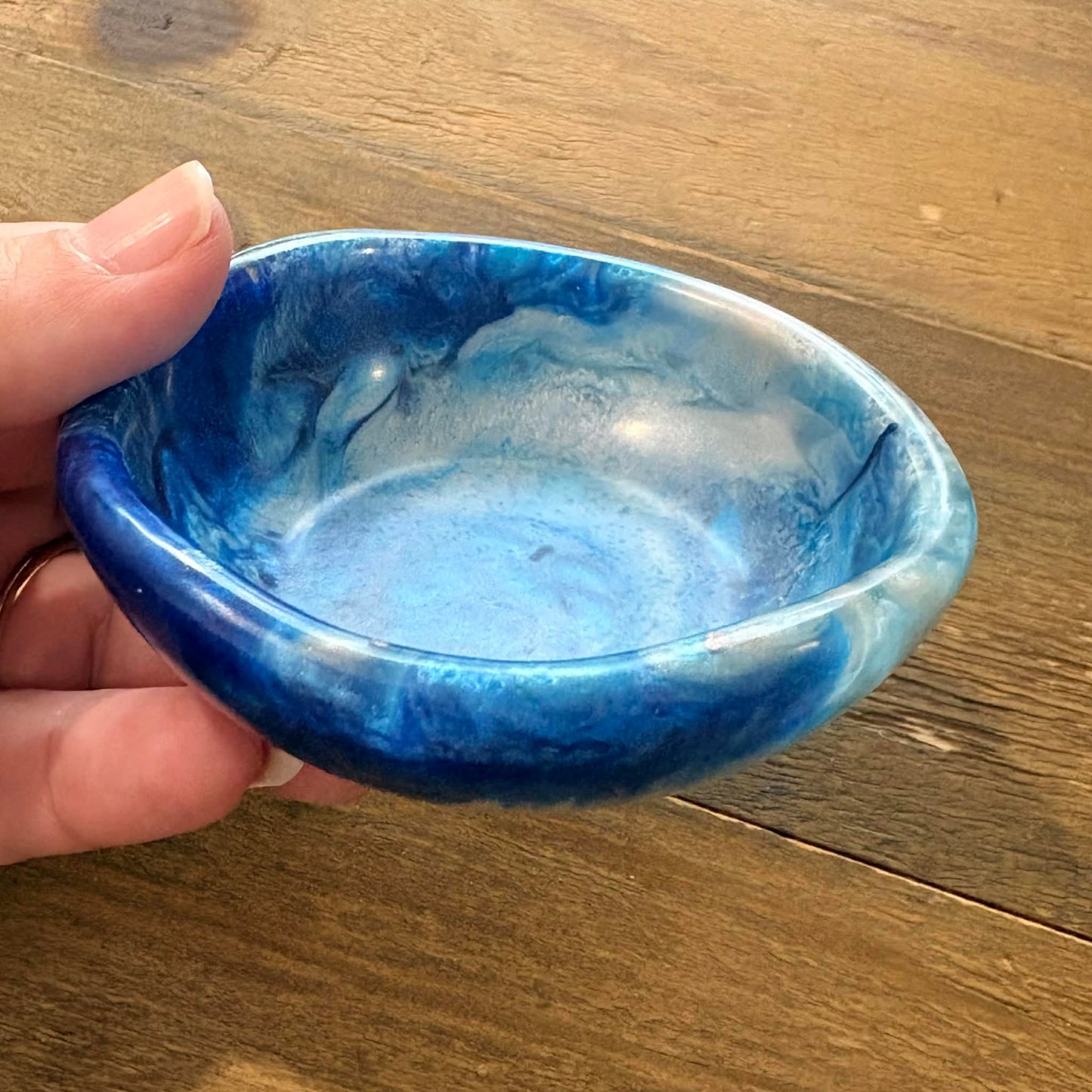 BRENDA STONE ART - Mini Scallop Resin Bowl 2