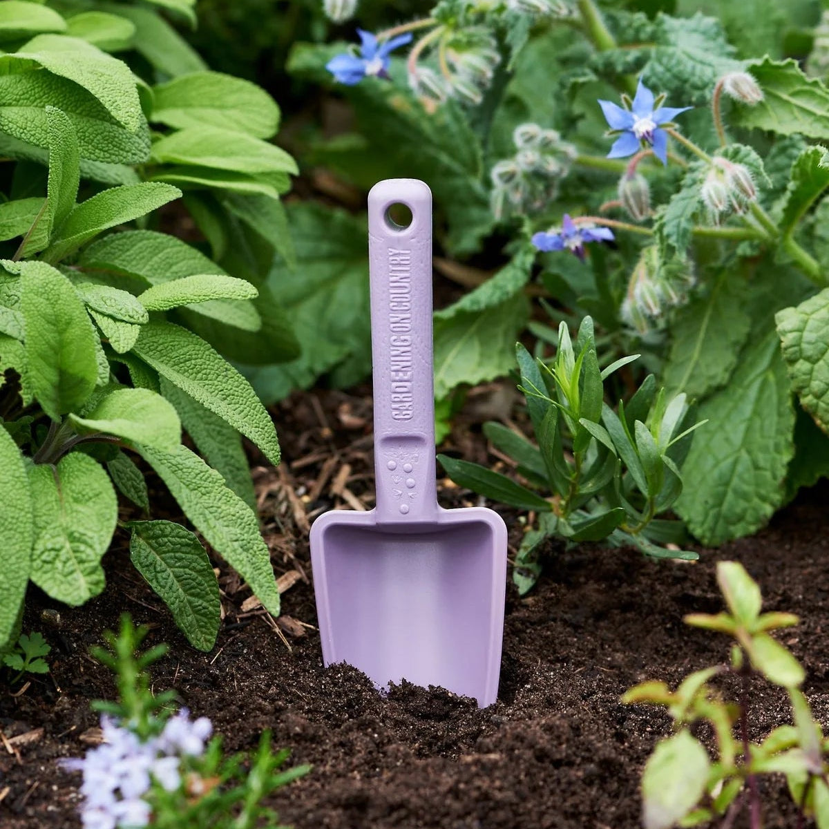 GARDENING ON COUNTRY - Joey Kids Trowel Kakadu Green – Recycled Plastic Kids Garden & Beach Trowel
