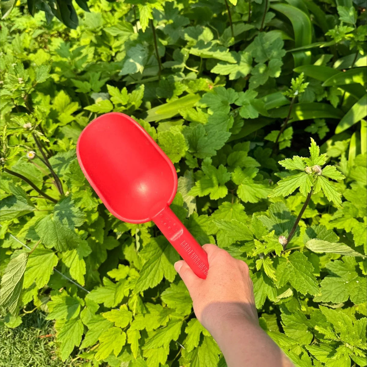 GARDENING ON COUNTRY - Peli Scoop BumBunga Pink — Recycled Plastic, Australian Made