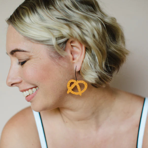 DENZ & CO- Midi Pretzel Earrings in Brown- DANGLE EARRINGS